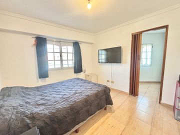 VENTA DEPTO 2 AMB + ESPACIO EXTRA Y BALCON LANUS O