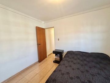 VENTA DEPTO 2 AMB + ESPACIO EXTRA Y BALCON LANUS O