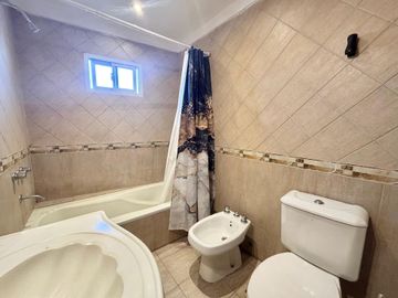 VENTA DEPTO 2 AMB + ESPACIO EXTRA Y BALCON LANUS O
