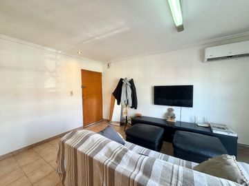 VENTA DEPTO 2 AMB + ESPACIO EXTRA Y BALCON LANUS O