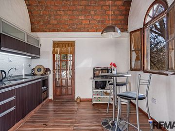 VENTA CASA 4 AMB + ESCRITORIO-PILETA-APTO CREDITO