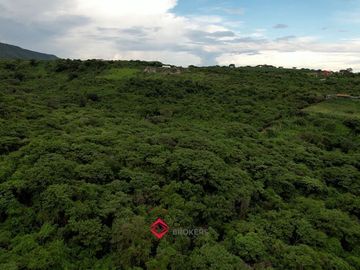 Terreno con vista  panorámica a Laguna de Chapala ideal p/ desarrollo exitoso!