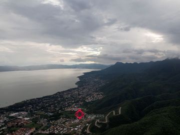 Terreno con vista  panorámica a Laguna de Chapala ideal p/ desarrollo exitoso!