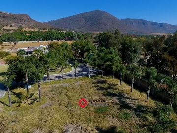 Terreno en Venta con Bodega para usos múltiples Zapotlan del Rey