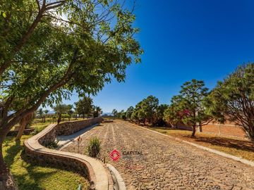 Terreno en Venta con Bodega para usos múltiples Zapotlan del Rey