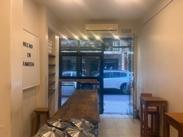 Alquiler Local en Recoleta - Impecable!