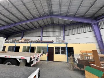 Bodega en Venta y Renta en Santa Bárbara Norte, Puebla, Puebla