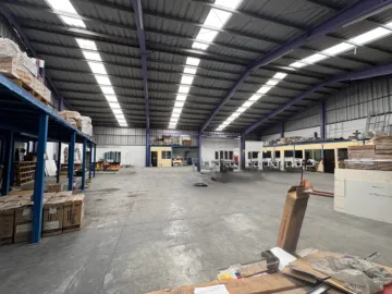 Bodega en Venta y Renta en Santa Bárbara Norte, Puebla, Puebla