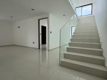 RENTA O VENTA DE CASA EN P. FORESTA, LOMAS DE ANGELOPOLIS, SAN ANDRÉS CHOLULA, PUEBLA