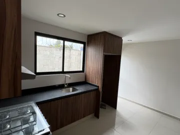 RENTA O VENTA DE CASA EN P. FORESTA, LOMAS DE ANGELOPOLIS, SAN ANDRÉS CHOLULA, PUEBLA