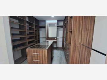 Casa en Venta en Lomas de Angelópolis II, San Andrés Cholula, Puebla
