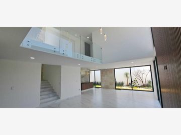Casa en Venta en Lomas de Angelópolis II, San Andrés Cholula, Puebla