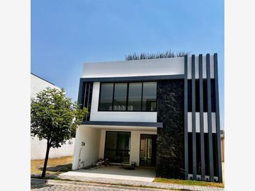 Casa en Venta en Lomas de Angelópolis, San Andrés Cholula, Puebla