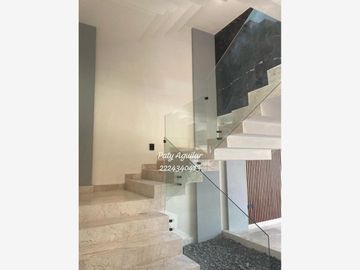 Casa en Venta en Lomas de Angelópolis, San Andrés Cholula, Puebla