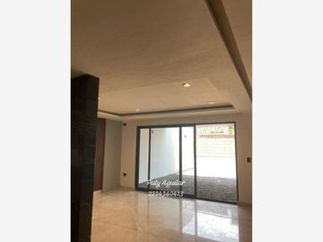 Casa en Venta en Lomas de Angelópolis, San Andrés Cholula, Puebla