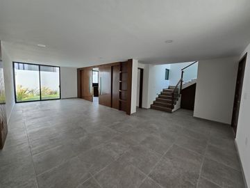Casa en Venta en Lomas de Angelópolis II, San Andrés Cholula, Puebla