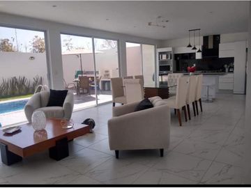 Casa en Venta en Lomas de Angelópolis, San Andrés Cholula, Puebla