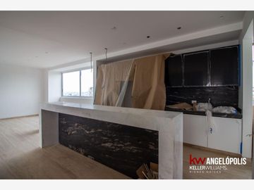 SE VENDE PENTHOUSE DE 3 NIVELES EN LOMAS DE ANGELÓPOLIS III