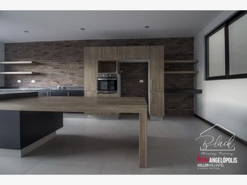 Casa en Venta en Lomas de Angelópolis, San Andrés Cholula, Puebla