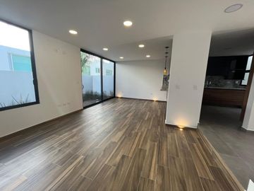 Casa en Venta en Lomas de Angelópolis II, San Andrés Cholula, Puebla