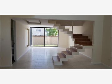 Casa en Venta en Lomas de Angelópolis, San Andrés Cholula, Puebla