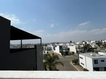 DEPTO DOS NIVELES Y TERRAZA PRIVADA EN PARQUE VICTORIA, LOMAS DE ANGELOPOLIS, PRECIO NEGOCIABLE