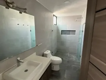 DEPTO DOS NIVELES Y TERRAZA PRIVADA EN PARQUE VICTORIA, LOMAS DE ANGELOPOLIS, PRECIO NEGOCIABLE