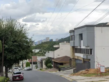 Casa en Fracc. Las Cumbres Monterrey Nuevo León. SYP