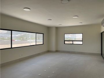 BODEGA 17-18 EN VENTA PARA ESTRENAR  PARQUE INDUSTRIAL SANTA CATARINA