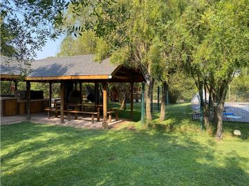 VENDO PARCELA CON CASA EN LA FORESTA DE ZAPALLAR