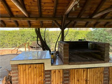VENDO PARCELA CON CASA EN LA FORESTA DE ZAPALLAR