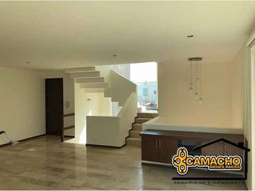 Casa en Venta en Lomas de Angelópolis, San Andrés Cholula, Puebla