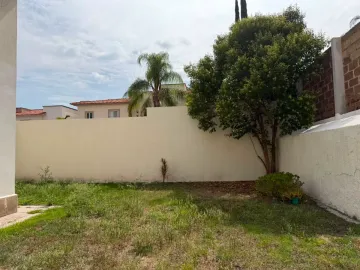 Casa en renta en Cumbres del Lago, Querétaro, Querétaro