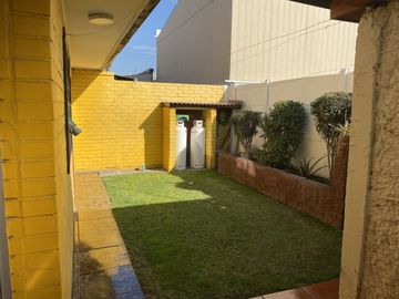 Cómoda e impecable casa a la venta