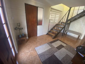 Cómoda e impecable casa a la venta