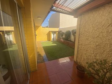 Cómoda e impecable casa a la venta