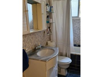Gestimob vende amplia casa de un piso en pasaje Aulén , Villa Robert Kennedy, Estación Central