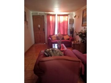 Gestimob vende casa Villa Parque del Carmen, al costado del Templo Votivo