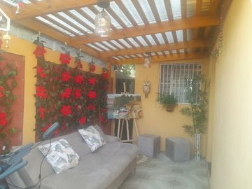 Gestimob vende casa con local comercial de 325mt2, en Portales.