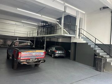 ALQUILER | LOCAL CON DEPOSITO | EXCELENTE UBICACIÓN | A ESTRENAR