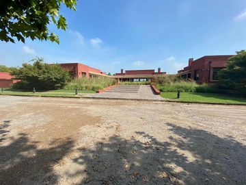 Venta Terreno Carlos Keen Lujan Lote Barrio Privado Chacras la Primavera Golf Club de Campo Hipico
