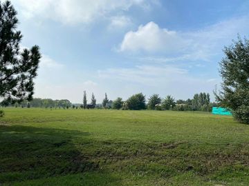 Venta Terreno Carlos Keen Lujan Lote Barrio Privado Chacras la Primavera Golf Club de Campo Hipico
