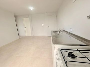 Venta Departamento 2 dos ambientes ciudadela financiación en pesos pozo