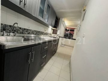 RENTO APARTAMENTO EN CALASANZ