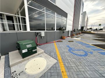 NAVE INDUSTRIAL 2 EN RENTA CERCA DEL AEROPUERTO COLON QUERÉTARO GIH3