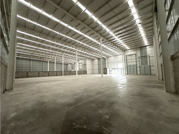 NAVE INDUSTRIAL 2 EN RENTA CERCA DEL AEROPUERTO COLON QUERÉTARO GIH3