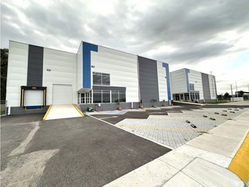 NAVE INDUSTRIAL 2 EN RENTA CERCA DEL AEROPUERTO COLON QUERÉTARO GIH3