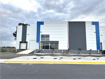 NAVE INDUSTRIAL 2 EN RENTA CERCA DEL AEROPUERTO COLON QUERÉTARO GIH3