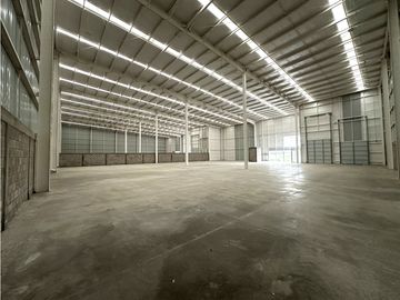 NAVE INDUSTRIAL 2 EN RENTA CERCA DEL AEROPUERTO COLON QUERÉTARO GIH3