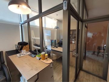 Oficina en arriendo - Los Leones 2310, Providencia